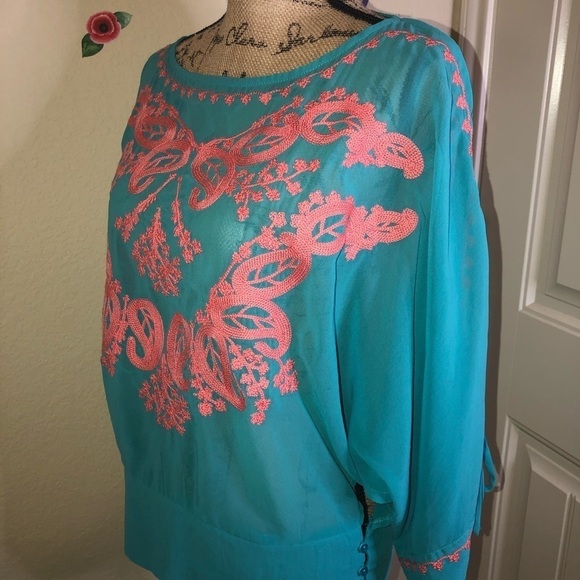 Karlie Sheer Turquoise & Embroidered in Coral Kimono Sleeve Blouse Size M - Picture 2 of 10